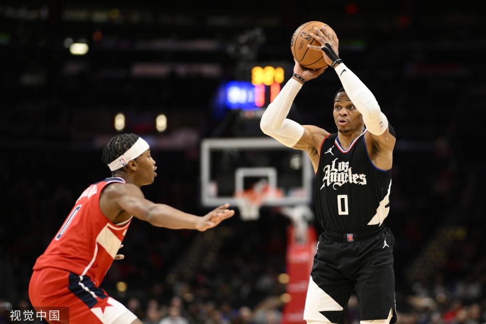 都伴随着风 都伴随着风